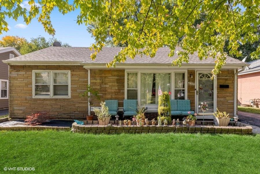 4408 Stanley Ave., Downers Grove, IL 60515