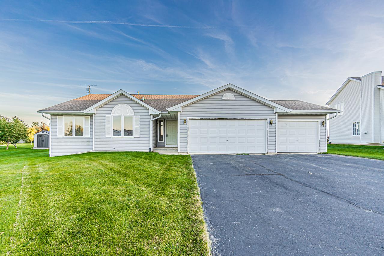 344 Misty Meadow Ln., Davis Junction, IL 61020