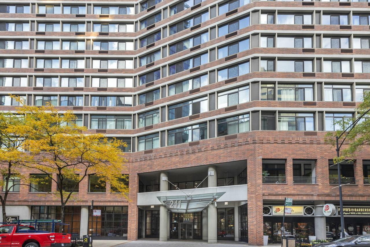 211 E Ohio St. #1822, Chicago, IL 60611