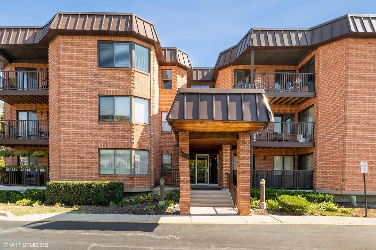 6401 Clarendon Hills Rd. #300, Willowbrook, IL 60527