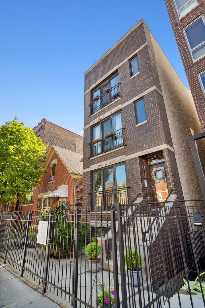 2427 W Augusta Blvd. #3, Chicago, IL 60622