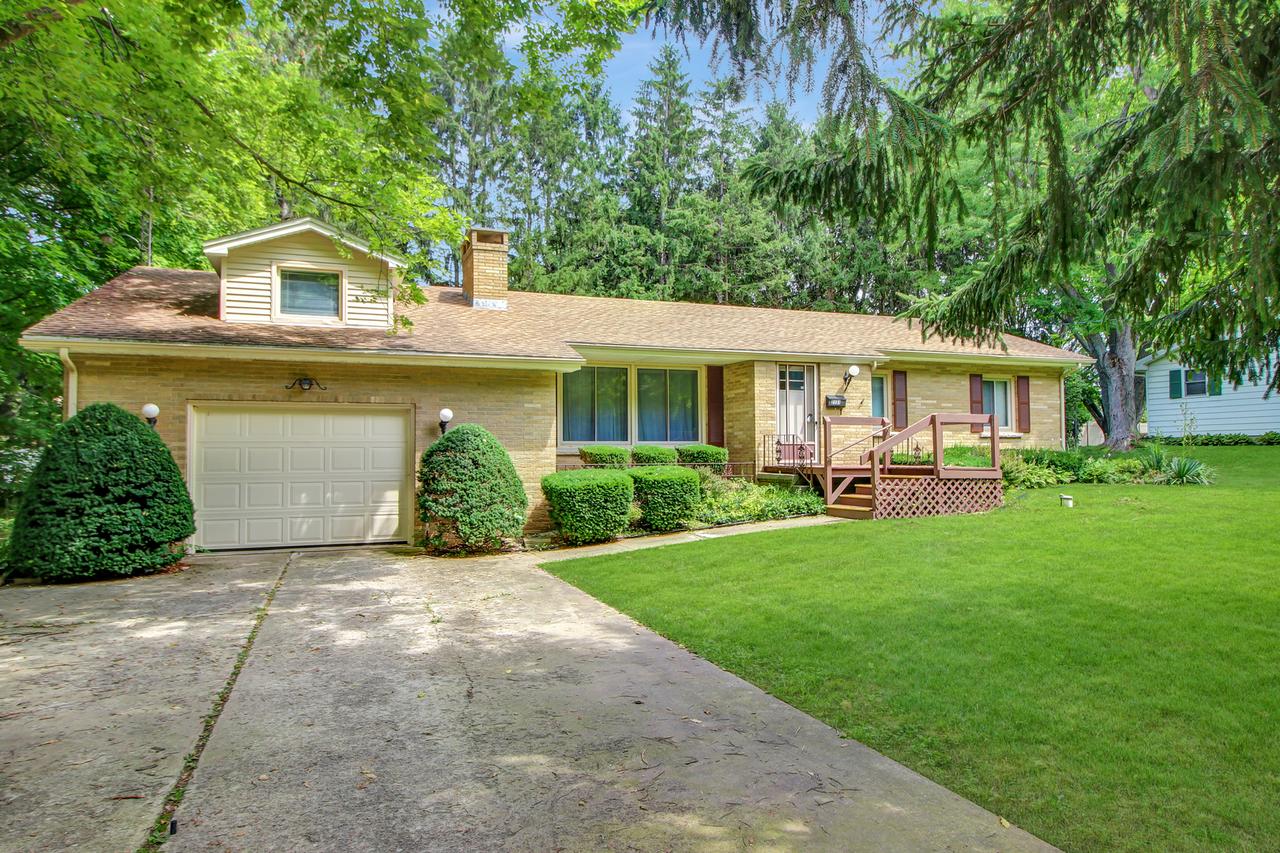 2131 W 2700n Rd., Bourbonnais, IL 60914