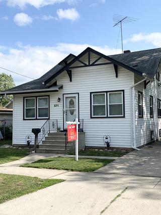 571 Columbia Ave., Elgin, IL 60120