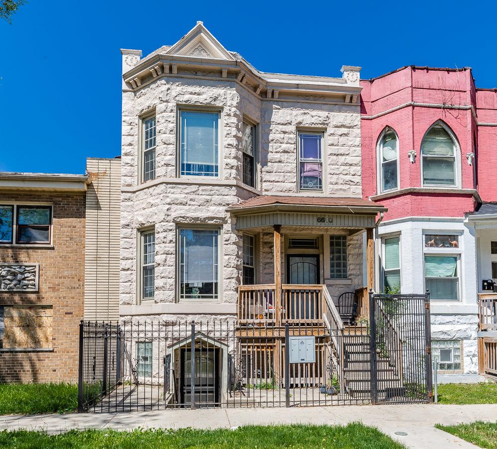 [Address Hidden by Seller], Chicago, IL 60637