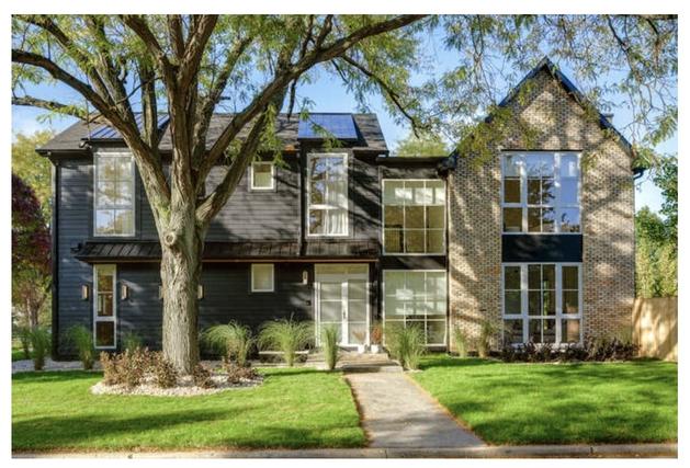 919 Forestway Dr., Glencoe, IL 60022