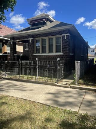 8251 S Laflin St., Chicago, IL 60620