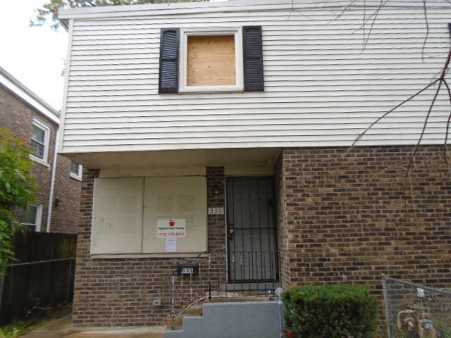 335 W 42nd St., Chicago, IL 60609