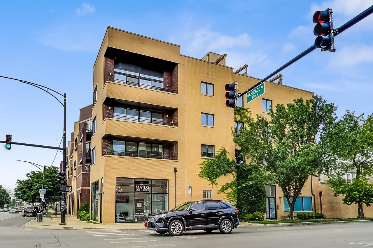2800 W Chicago Ave. #3W, Chicago, IL 60622