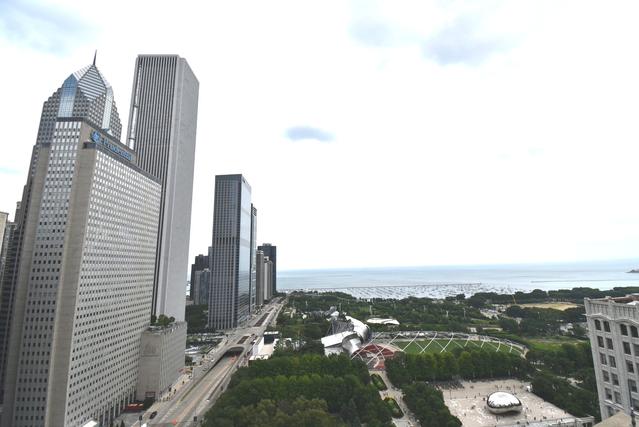 130 N Garland Ct. #1510, Chicago, IL 60602