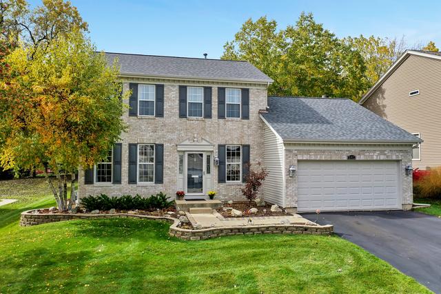 840 Red Barn Ln., Elgin, IL 60124