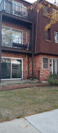 New Homes with a Master Bedroom on the 1st Floor That Attend Oak Lawn Comm High School: October 15th to October 21st