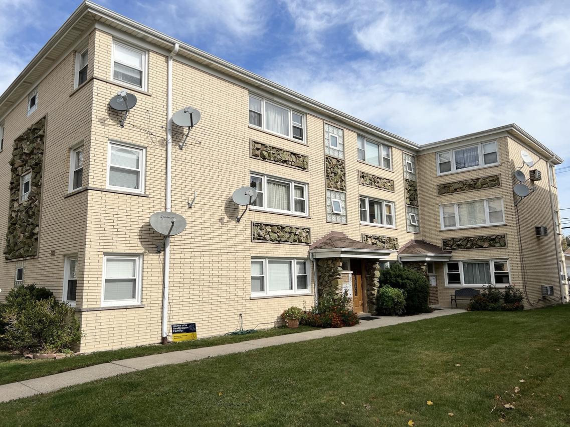 3111 N Nashville Ave. #2C, Chicago, IL 60634