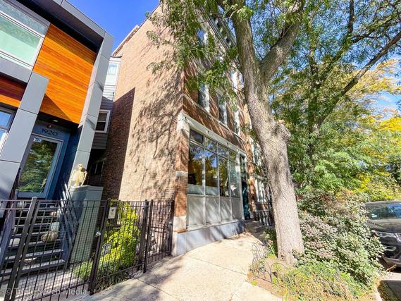 1922 N Honore St. #1, Chicago, IL 60622