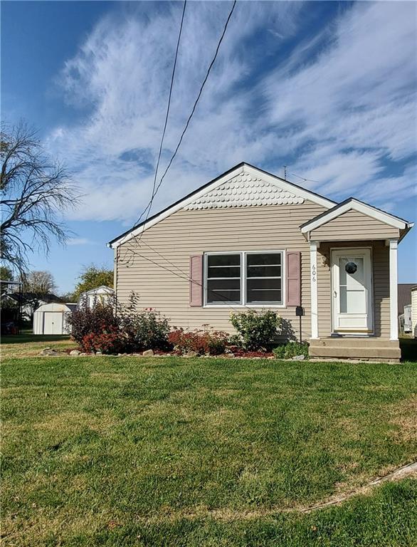 606 N Douglas St., Shelbyville, IL 62565