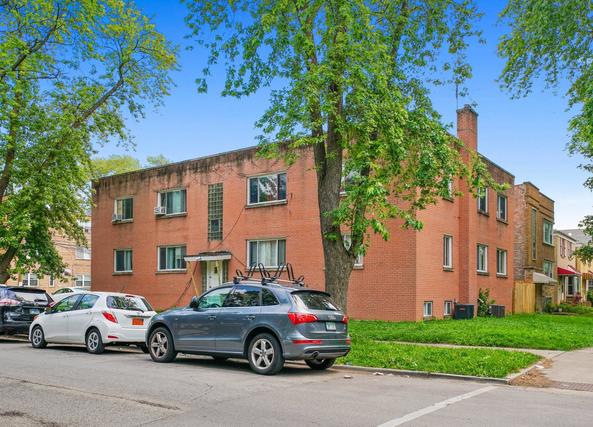 2919 W Rosemont Ave. #2, Chicago, IL 60659