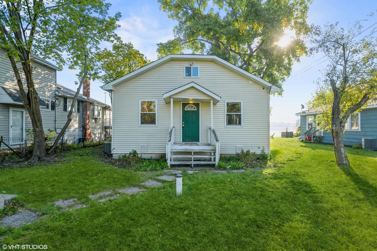 35193 N Wilson Rd., Ingleside, IL 60041
