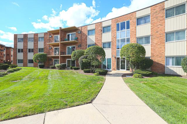 9724 S Karlov Ave. #110, Oak Lawn, IL 60453