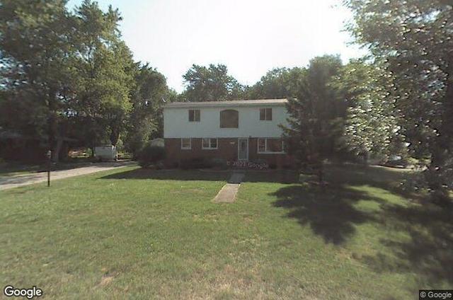 15441 E End St., South Holland, IL 60473
