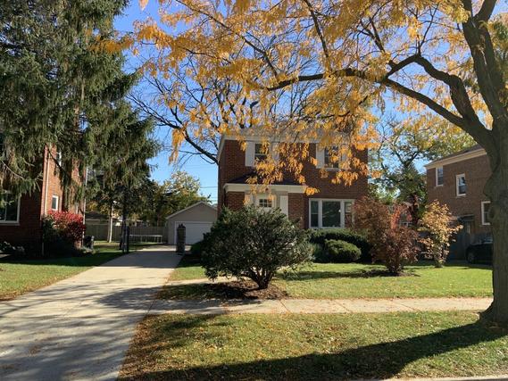 1317 Newcastle Ave., Westchester, IL 60154
