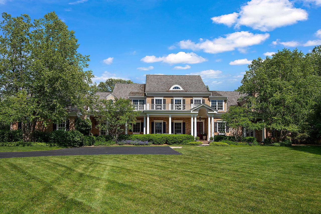 1523 S Estate Ln., Lake Forest, IL 60045
