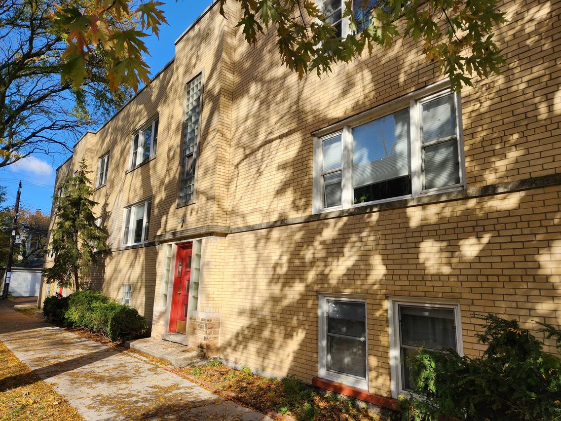 1406 W North Shore Ave. #2, Chicago, IL 60626