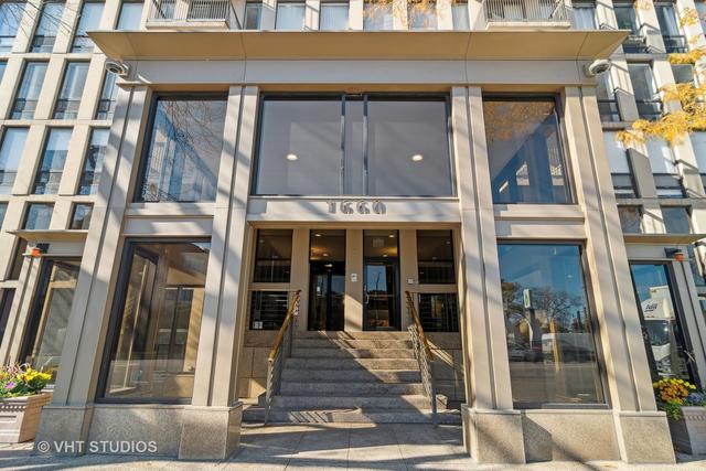 1660 N La Salle Dr. #3002, Chicago, IL 60614