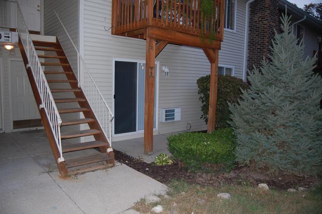 2100 Light Rd. #108, Oswego, IL 60543