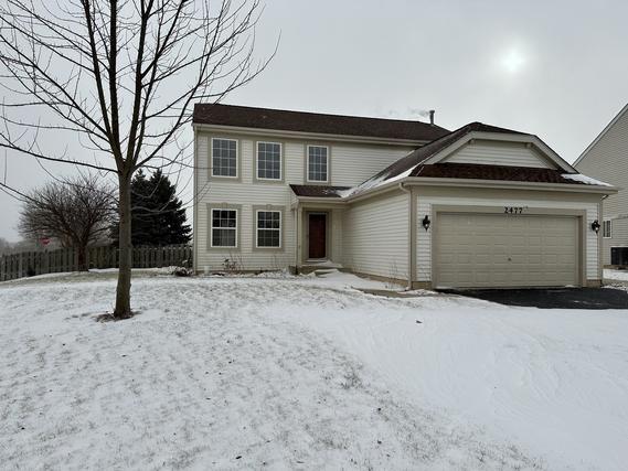 2477 Lenox Cir., Montgomery, IL 60538