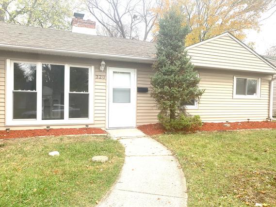 320 Marquette St., Park Forest, IL 60466