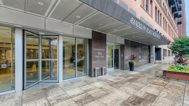 165 N Canal St. #1519, Chicago, IL 60606
