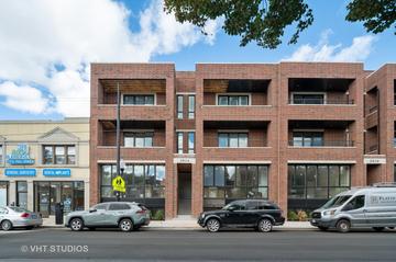 3014 W Montrose Ave. #2W, Chicago, IL 60618