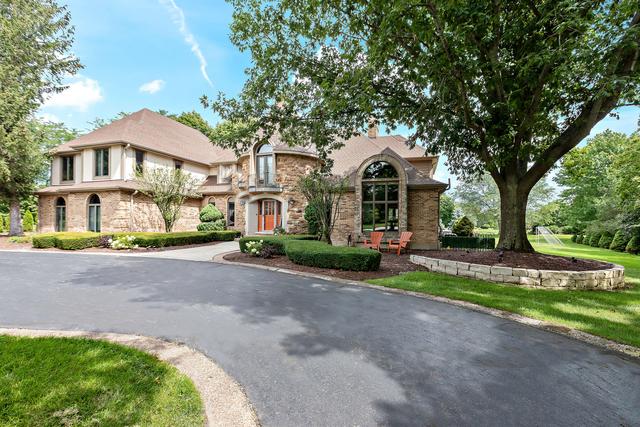 9 Wind Ridge Rd., South Barrington, IL 60010