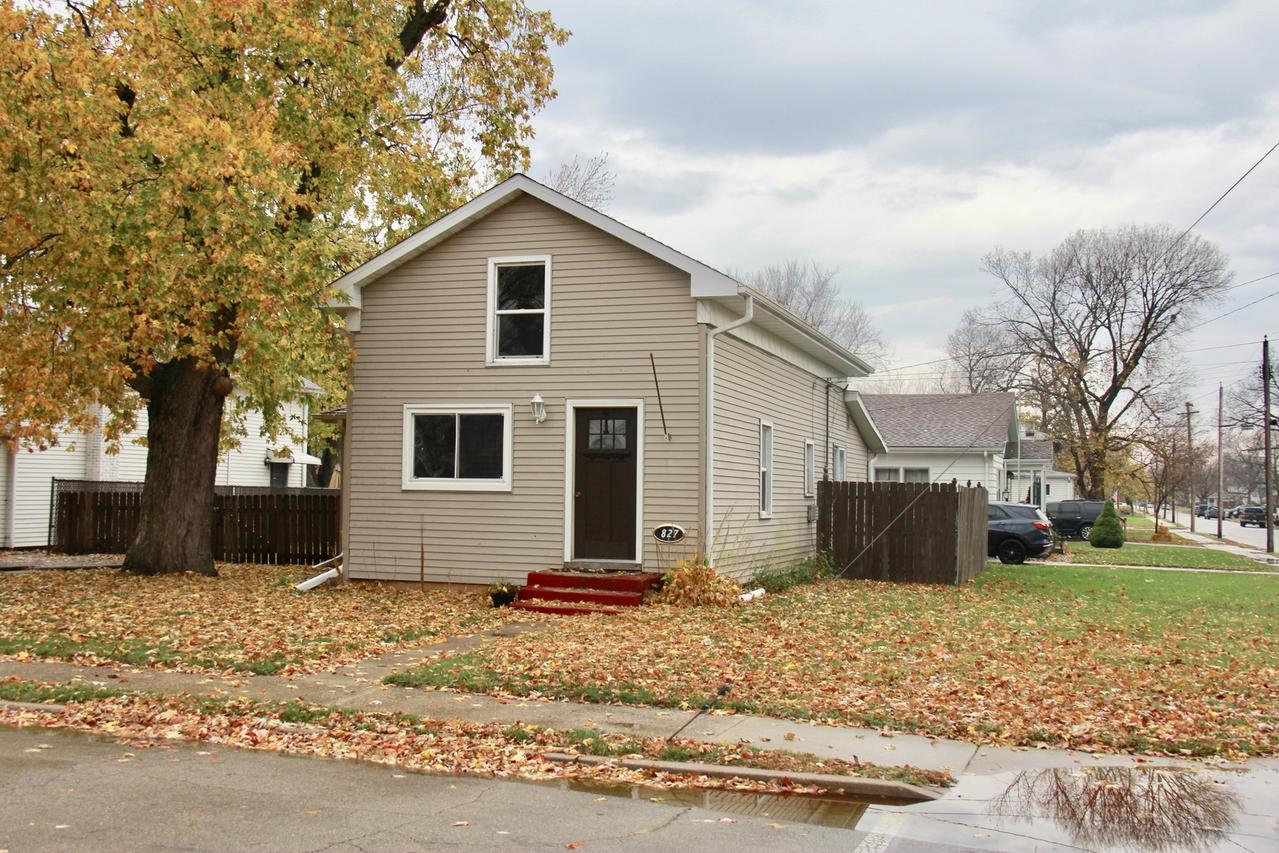 827 Pine St., Ottawa, IL 61350