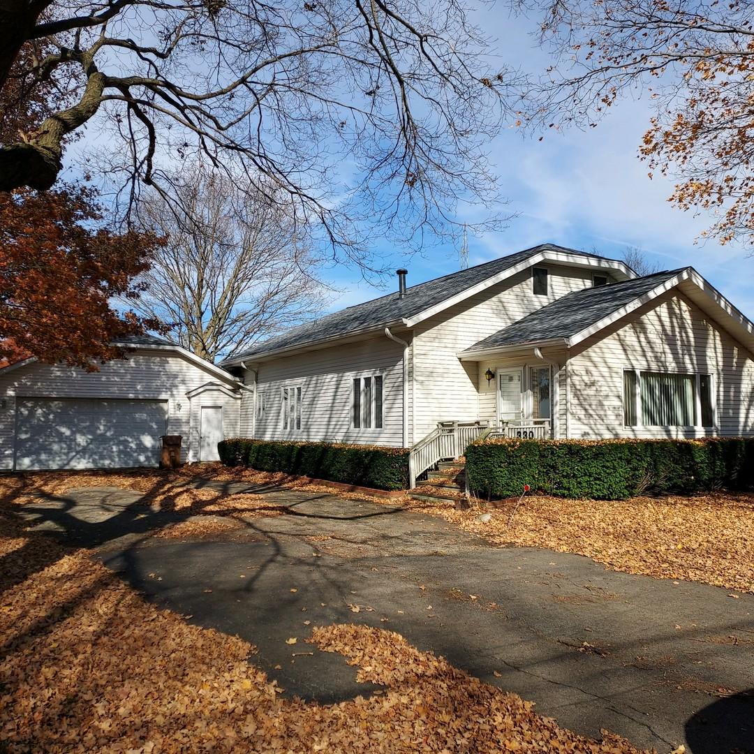 330 W Jefferson St., Arcola, IL 61910