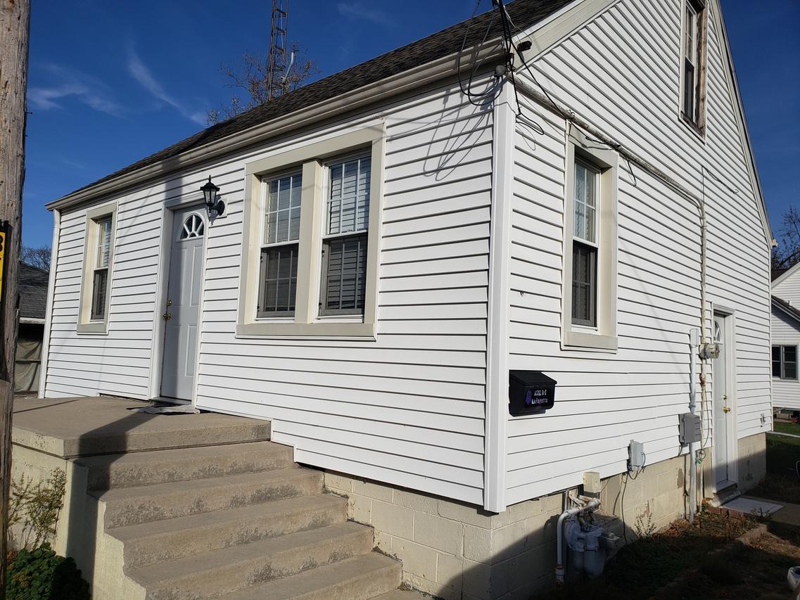 1012 1/2 W Lafayette St., Ottawa, IL 61350