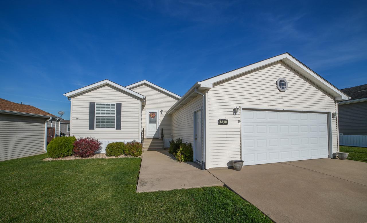 641 Princewood, Manteno, IL 60950
