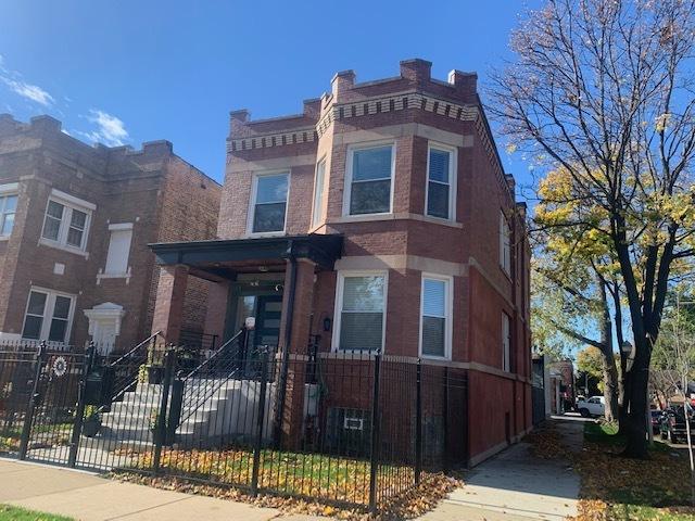 1058 N Leclaire Ave., Chicago, IL 60651