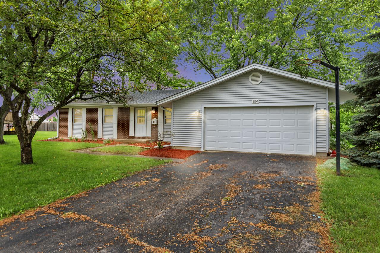 4190 N Firestone Dr., Hoffman Estates, IL 60192