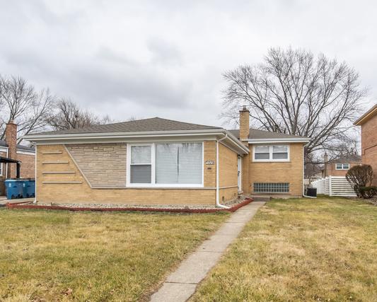 1029 Riverview Dr., South Holland, IL 60473