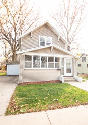 308 E Mckenney St., Dixon, IL 61021