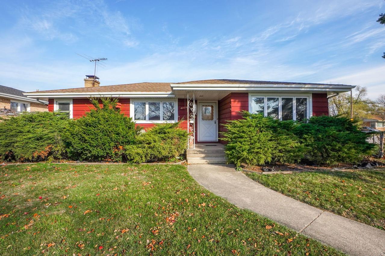 8200 W Eastwood Ave., Norridge, IL 60706
