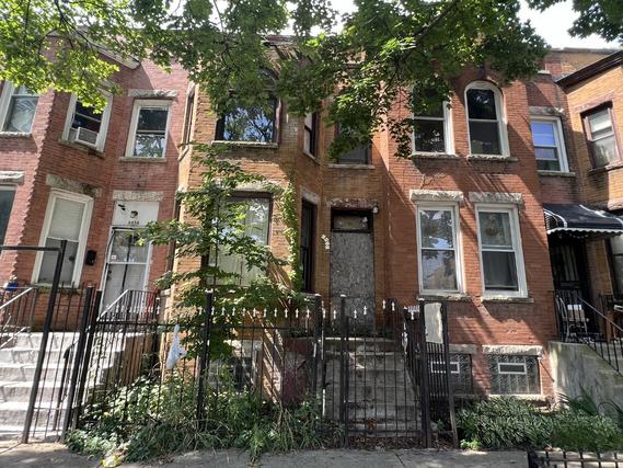 6856 S Calumet Ave., Chicago, IL 60637