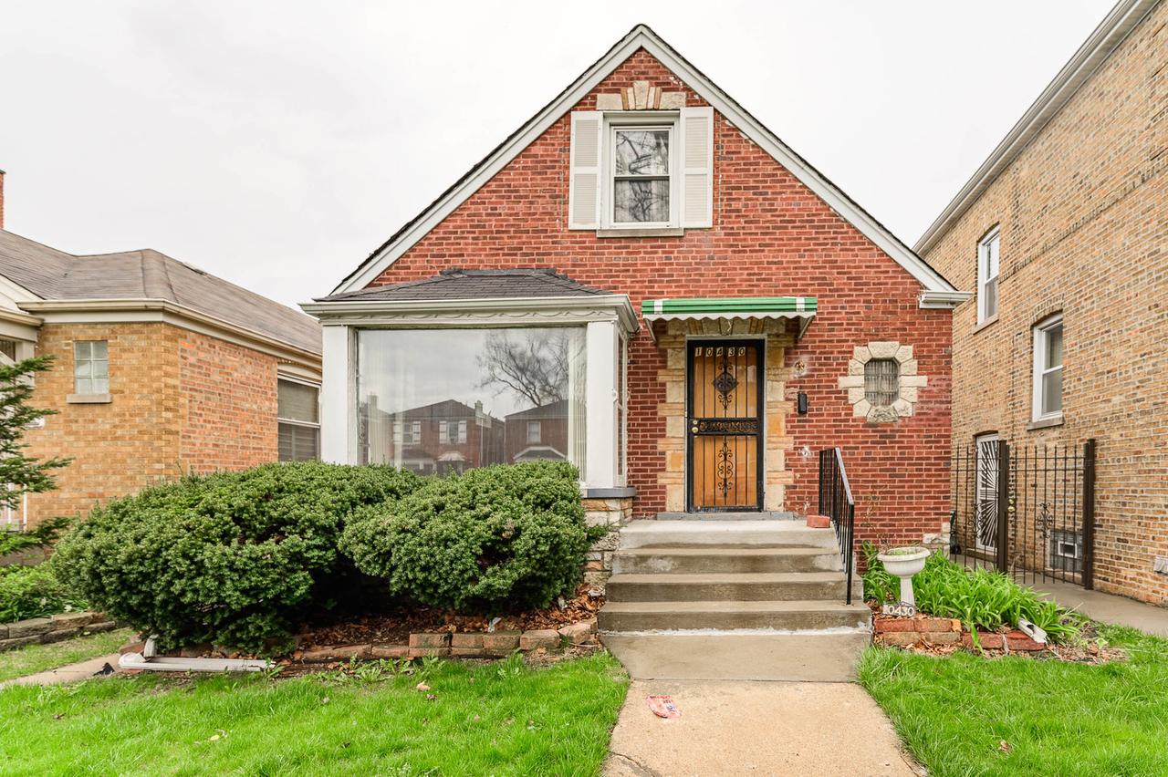 10430 S Vernon Ave., Chicago, IL 60628