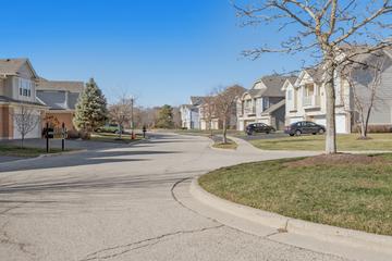 615 Scott Ct., Fox Lake, IL 60020