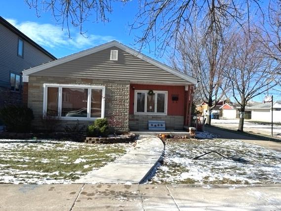 5800 S Nagle Ave., Chicago, IL 60638