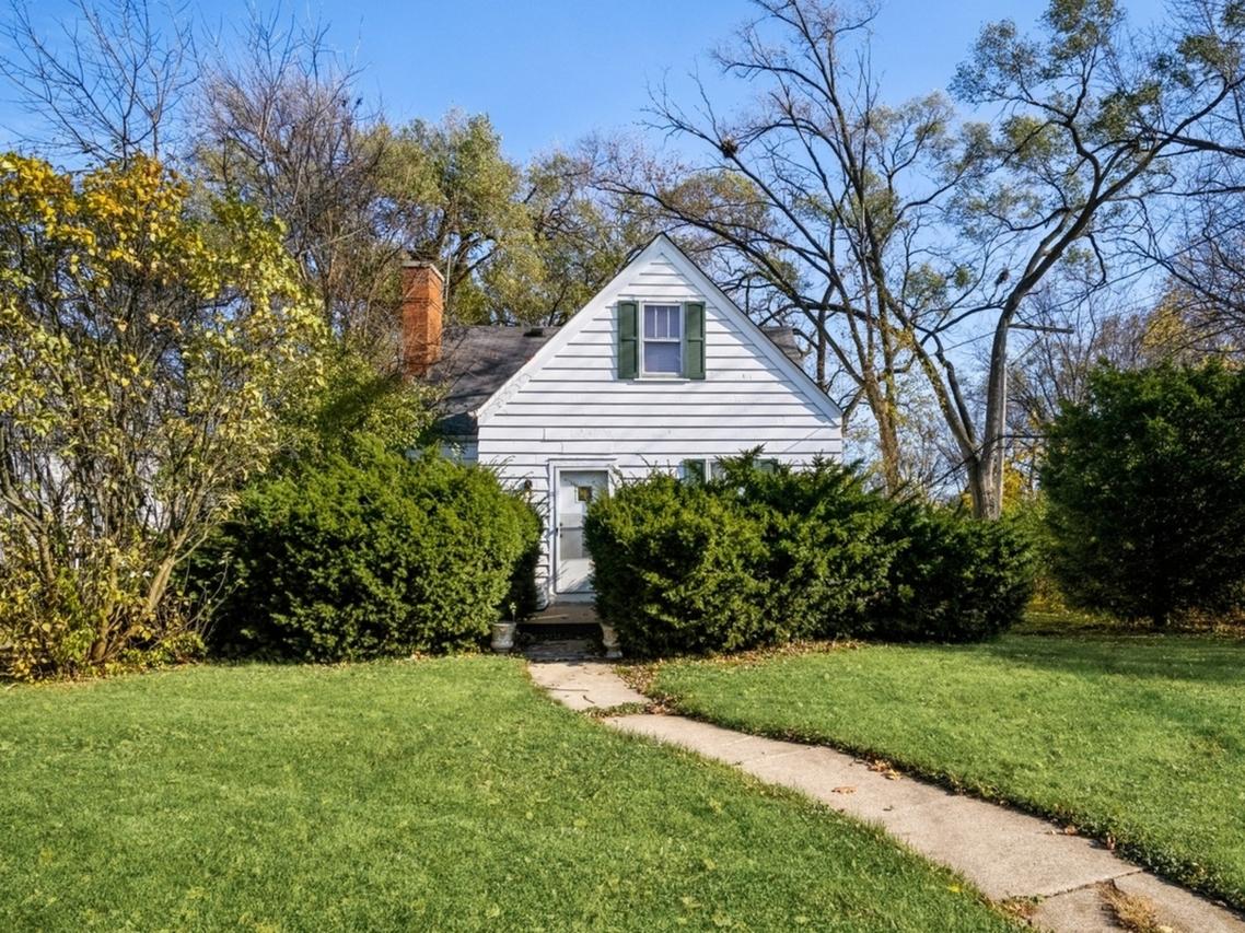 1137 Lincoln St., Glenview, IL 60025