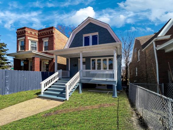 1055 N Drake Ave., Chicago, IL 60651