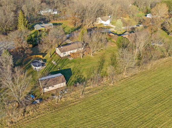 22215 Grenadier Dr., Marengo, IL 60152