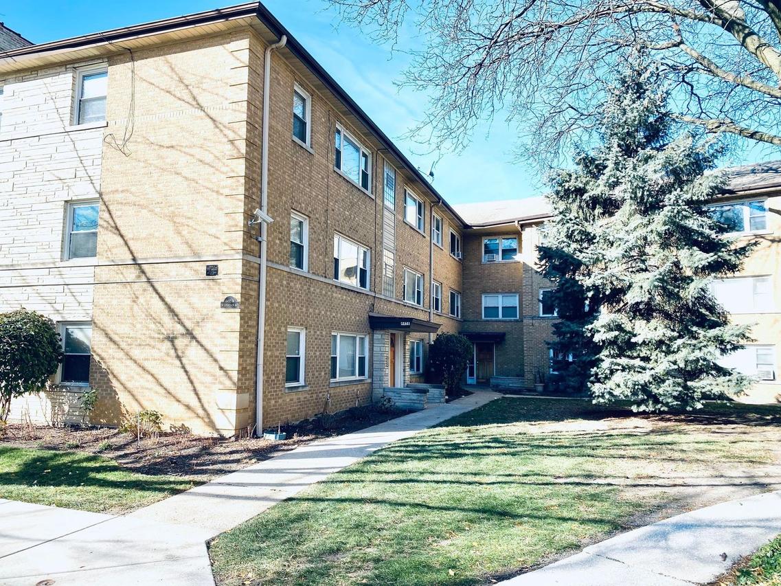 4454 W Gunnison St. #1C, Chicago, IL 60630