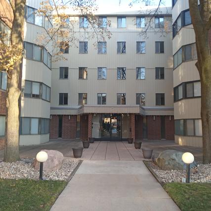 5500 Lincoln Ave. #109W, Morton Grove, IL 60053